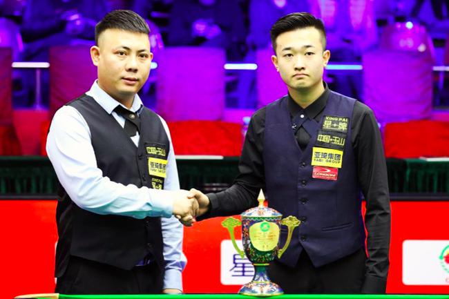 站赛事中连 站赛事中连