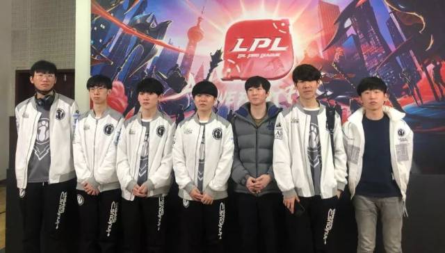 而是被一秒 而是被一秒